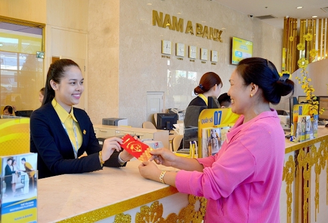 Tung chiêu hút lại nguồn vốn nhàn rỗi sau Tết