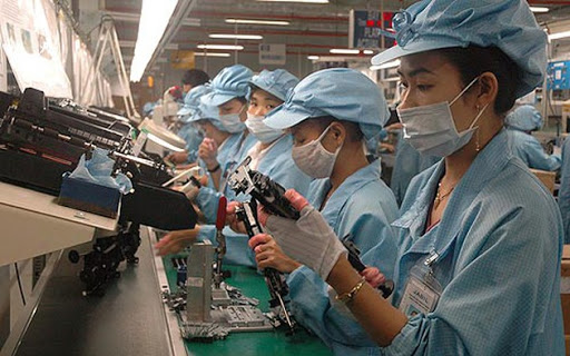 Doanh nghiệp lo thiếu hụt nguyên vật liệu do ách tắc vận chuyển bởi ảnh hưởng dịch corona