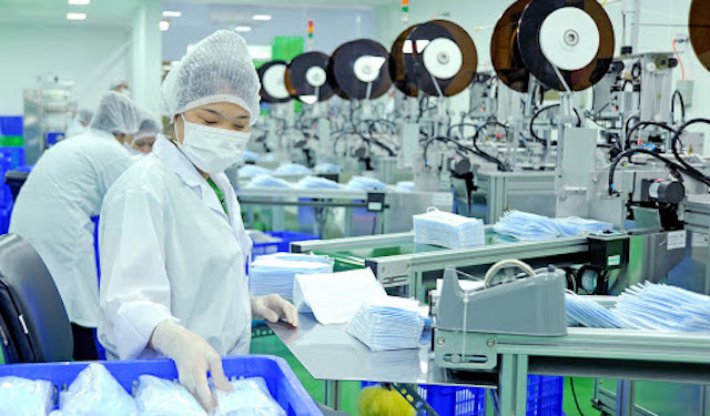 Miễn thuế có chấm dứt được tình trạng khan hiếm khẩu trang y tế?