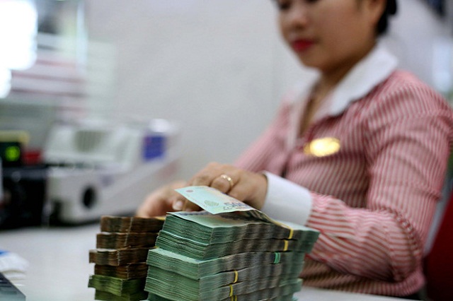 Trái phiếu doanh nghiệp: Khuyến khích rồi lại lo quá đà