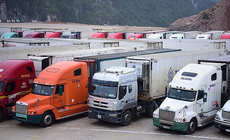 Tháo gỡ khó khăn cho xuất nhập khẩu hàng hóa qua biên giới