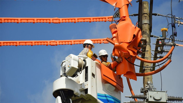 Thủy điện cạn nước, EVN phải huy động nguồn điện chạy dầu giá cao