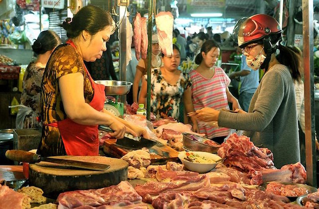 Ai thao túng giá thịt lợn?