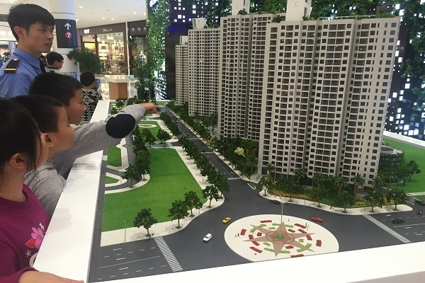 Hơn 300 sàn bất động sản phải đóng cửa vì khó khăn