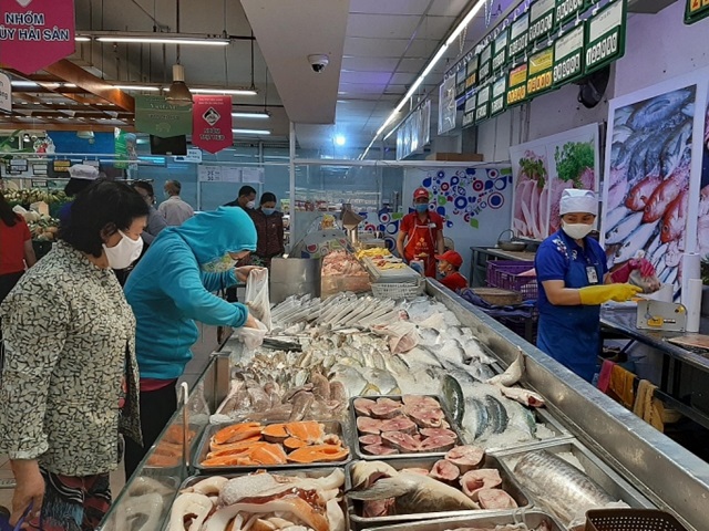 Saigon Co.op giảm giá nhiều mặt hàng tiêu dùng