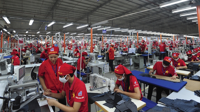 Nhiều nước đóng biên, xuất khẩu nhận thêm tin xấu
