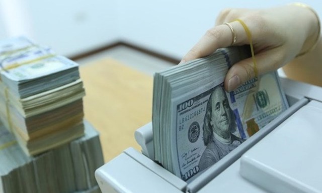USD Index tăng vọt, áp lực tỷ giá có đáng lo?