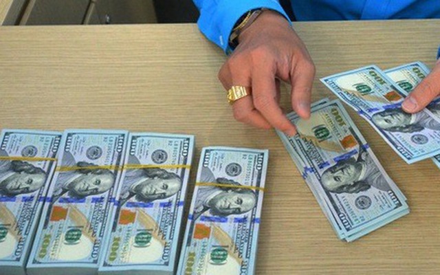 Tỷ giá USD/VNĐ biến động mạnh
