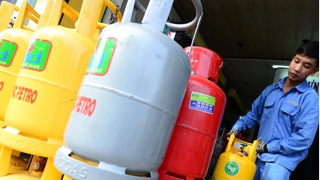 TP.HCM giảm giá gas, miễn giảm tiền nước từ 1/4