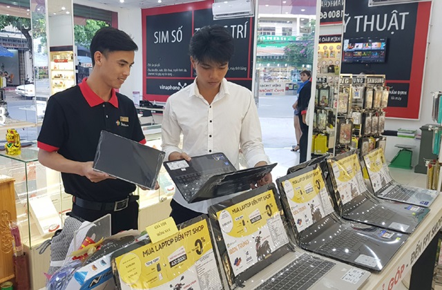 Tiêu thụ laptop, máy tính bảng bật tăng