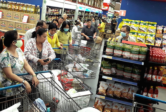 Soi sức tiêu thụ nội địa trong mùa dịch