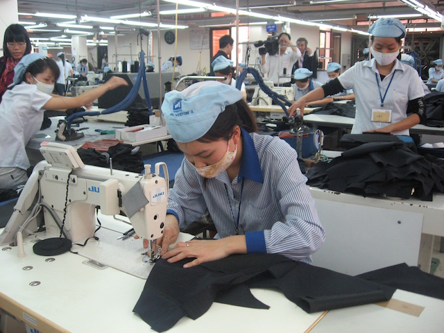 EVFTA sẽ 'giải nguy' cho ngành dệt may