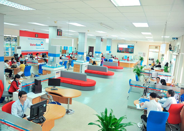Ngân hàng dồn dập tăng trích lập dự phòng rủi ro