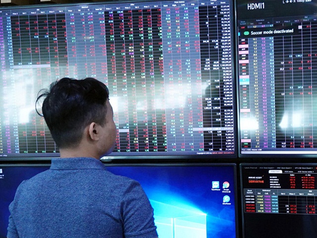 Áp lực bán đe dọa thị trường tháng 5