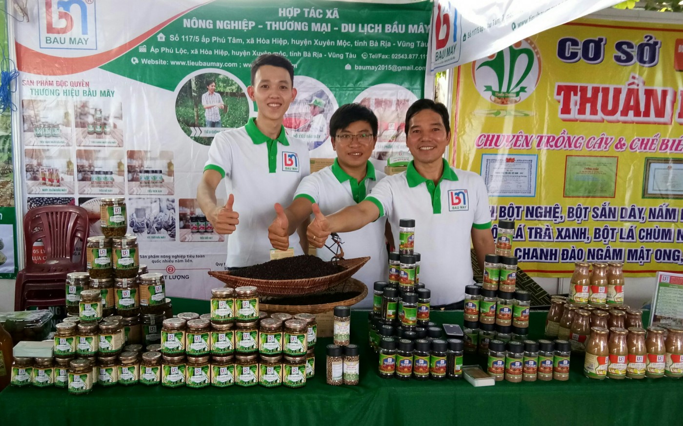 HTX Bầu Mây đưa sản phẩm hồ tiêu Việt 'bay xa'