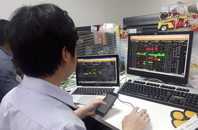 Cổ phiếu giảm giá: Đằng sau cơ hội là... cái bẫy?