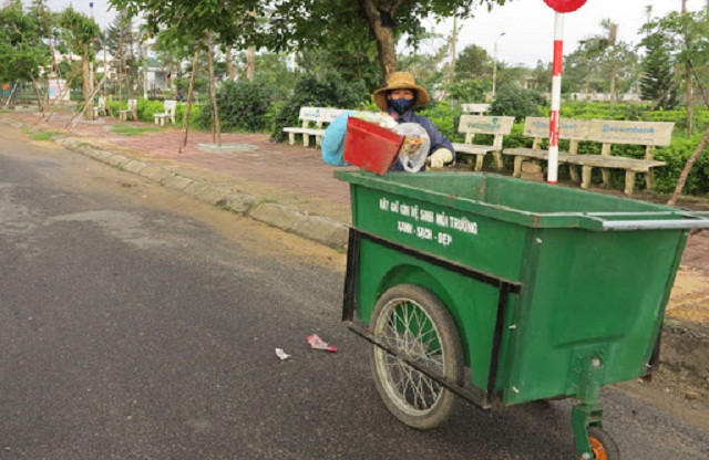 Gỡ 'ách tắc' cho các HTX vệ sinh môi trường