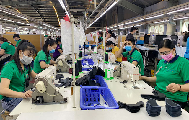 Hơn một nửa số doanh nghiệp trên toàn cầu đang tìm kiếm chuỗi cung ứng mới