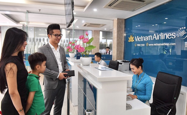 Tạm thời chưa xem xét tăng giá trần vé máy bay