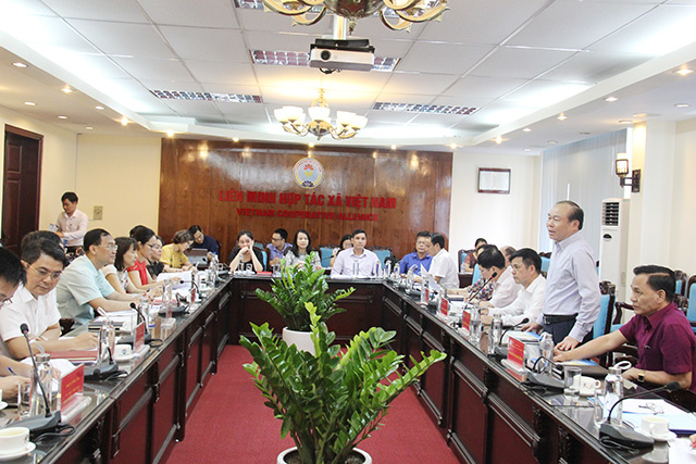 Toan-canh-cuoc-lam-viec-cua-Li-1494-8593