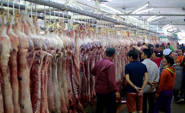 Giá thịt lợn hơi tăng vượt ngưỡng 100.000 đồng/kg