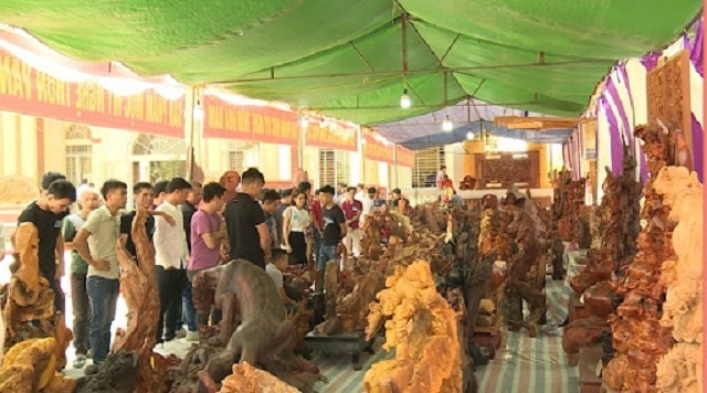 Lang-nghe-moc-Hoa-Phong-3939-1591072522.
