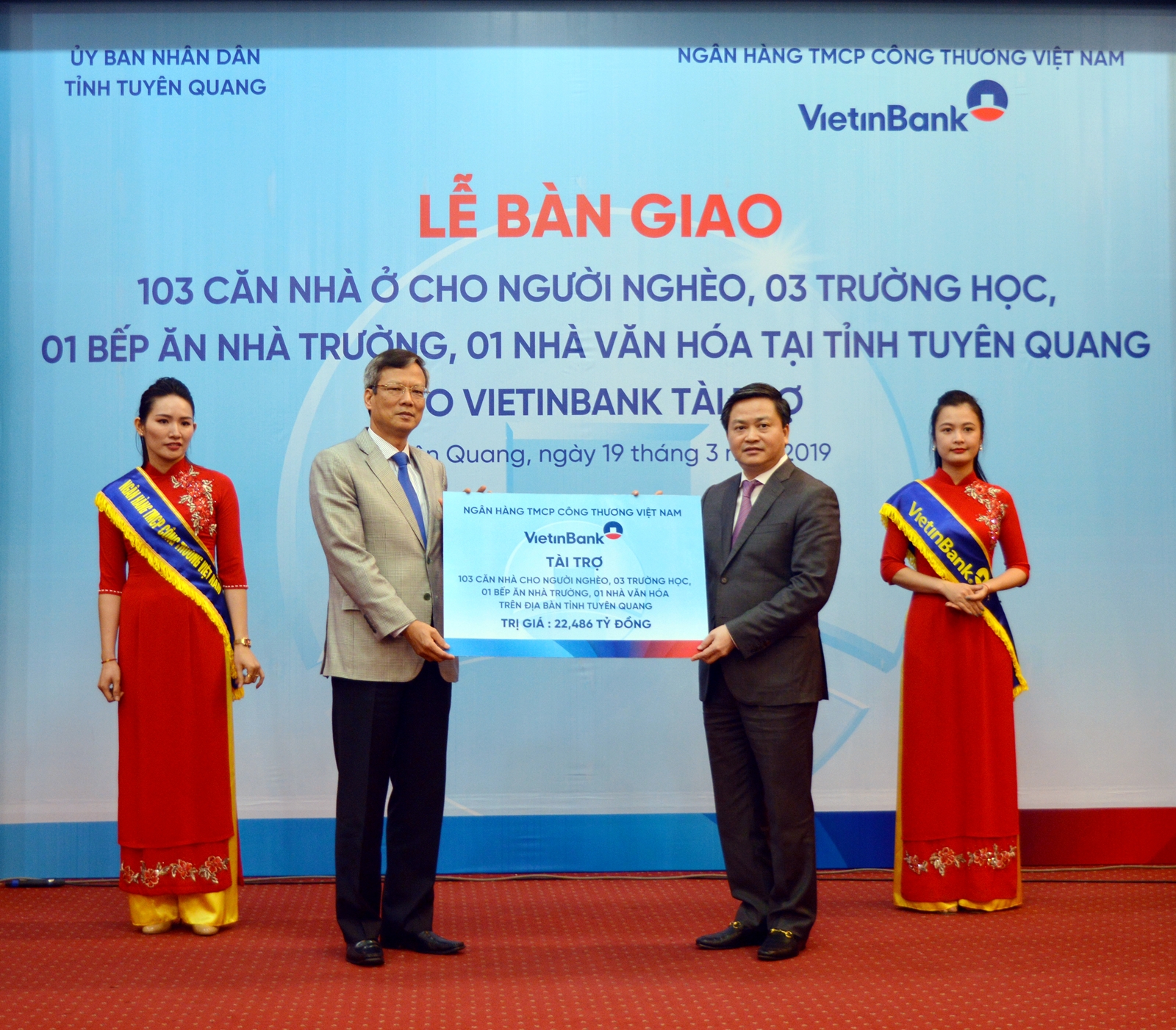 Đảng bộ NHCTVN: Giữ vững vị thế lá cờ đầu trong Khối DNTW