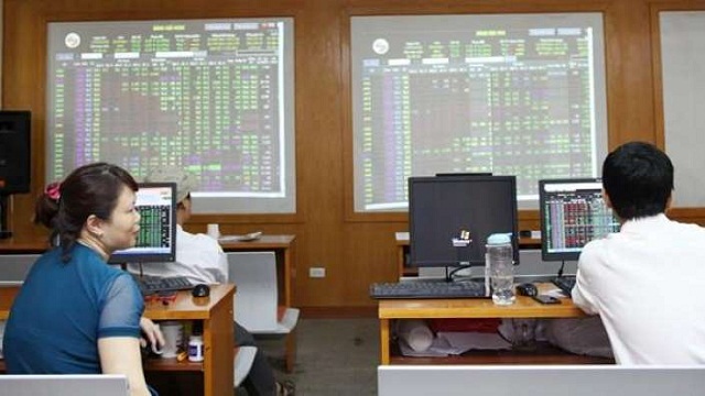 Đi tìm 'góc khuất' của cổ phiếu khu công nghiệp