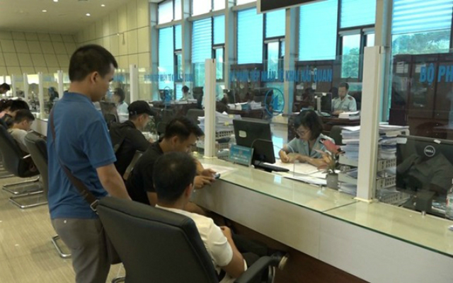 Thu thuế xuất nhập khẩu giảm mạnh trong tháng 5