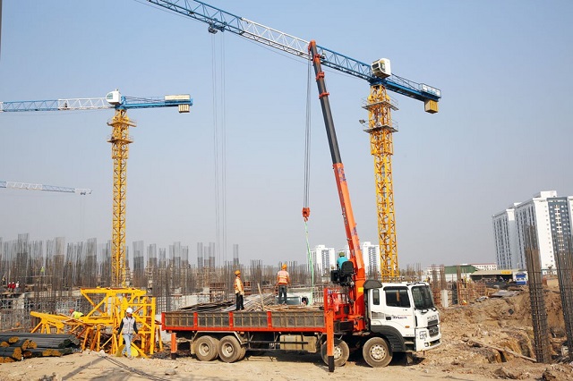 Pháp luật chồng chéo, mâu thuẫn: DN và nhà đầu tư 'khó trăm bề'