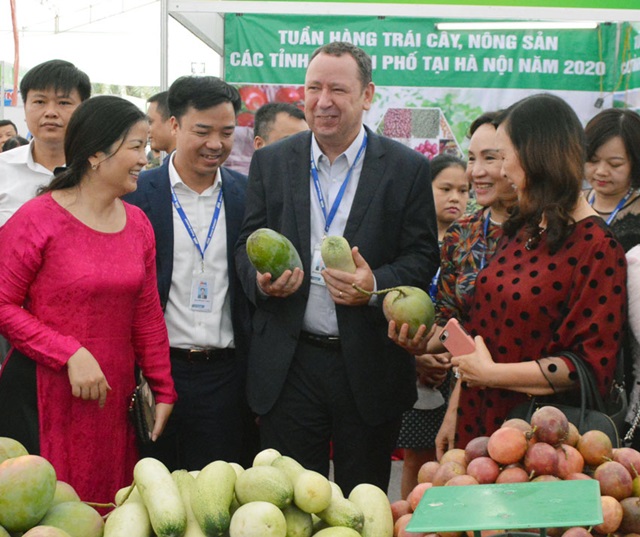 Khai mạc tuần hàng trái cây, nông sản các tỉnh, thành phố tại Hà Nội