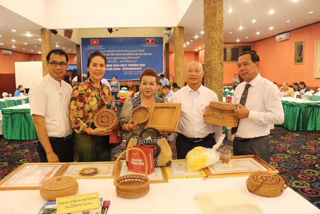 Người có công tạo dựng nghề mây tre đan ở Tuyên Hoá