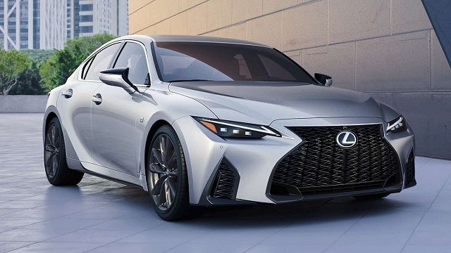 Ngắm nhìn vẻ đẹp hoàn hảo của Lexus IS 2021