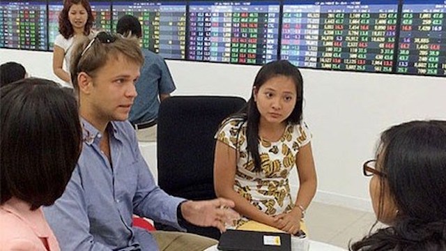 Có nên gạt quyền định đoạt tỷ lệ sở hữu nước ngoài của doanh nghiệp?