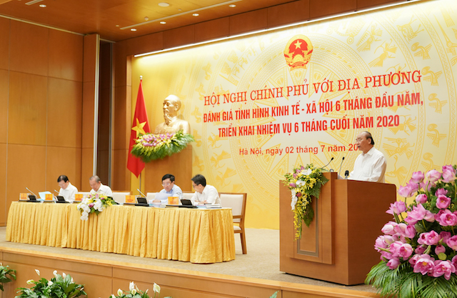 Thủ tướng Chính phủ: Không vì phục hồi kinh tế mà dễ dãi với dịch bệnh