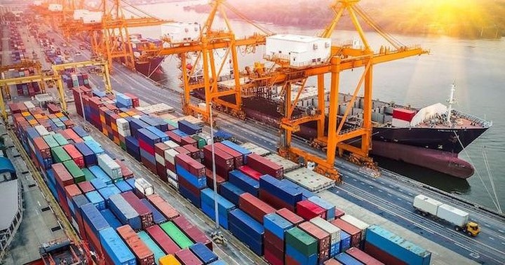 Thặng dư thương mại hơn 4 tỷ USD trong 6 tháng