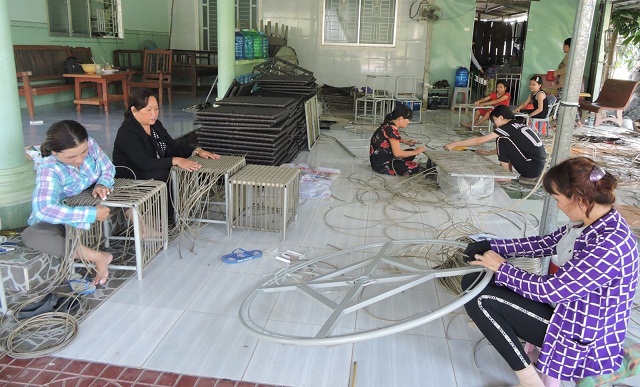 Giải bài toán kinh tế cho phụ nữ xã Thới Hưng