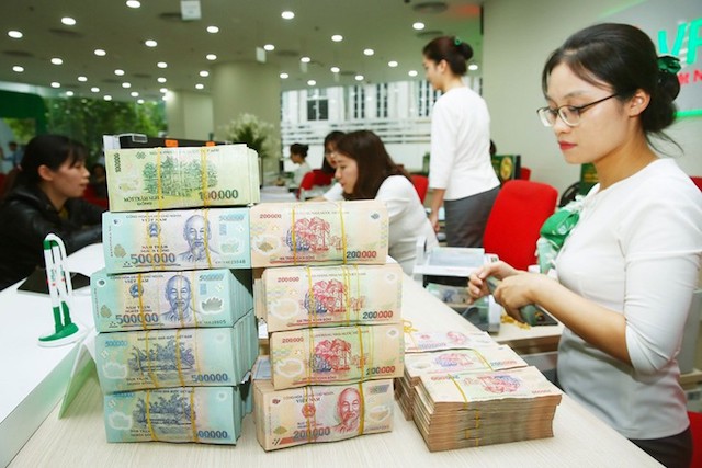 Thừa vốn, ngân hàng tăng đầu tư vào trái phiếu chính phủ