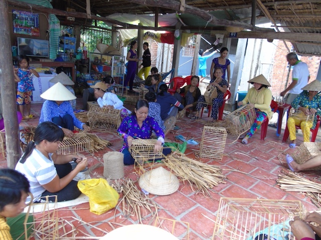 Cần Thơ: Người dân Khmer ở huyện Cờ Đỏ thoát nghèo nhờ học nghề