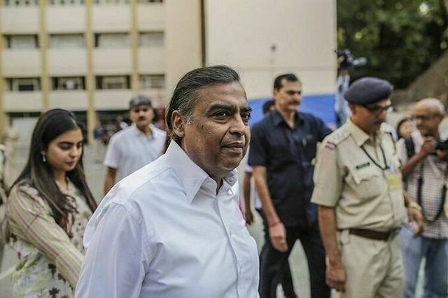 mukesh-ambani-3387-1596945122-8839-15970
