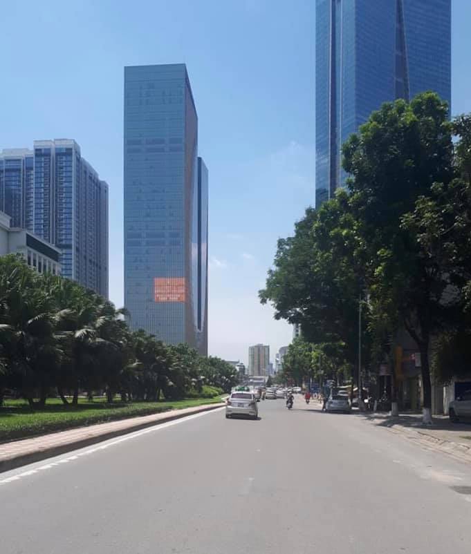 Vượt qua dịch Covid-19, bất động sản văn phòng phải 'lựa cơm, gắp mắm'