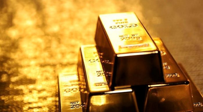 Giá vàng ngày 26/8: thế giới tiếp tục suy giảm, nhà đầu tư trong nước băn khoăn với việc mua vào