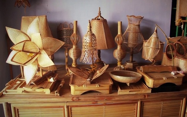 HTX Quốc Noản: 'Giữ lửa' nghề mây tre đan truyền thống