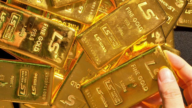 Thị trường ngày 29/8: Vàng tăng gần 40 USD/ounce, USD tiếp đà giảm