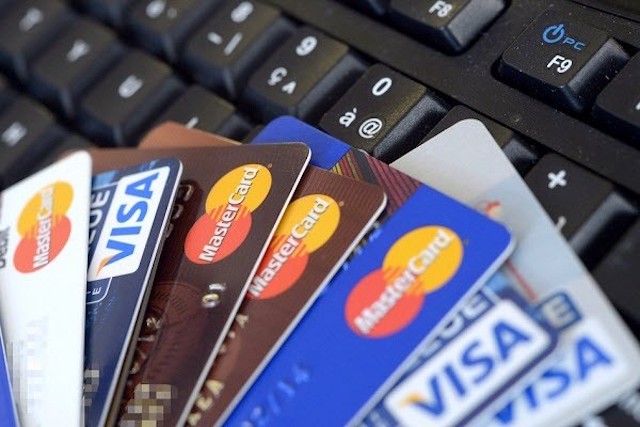Visa và MasterCard áp dụng cơ chế thu phí phức tạp