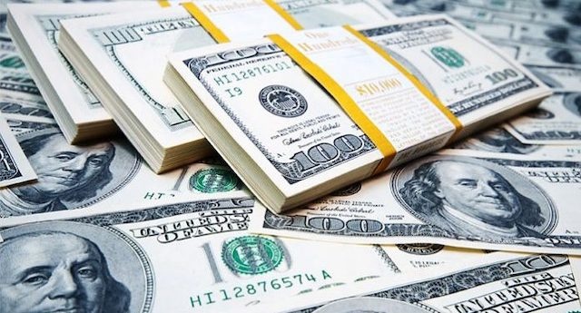 us-dollar-bundles-696x398-1-69-6714-8016