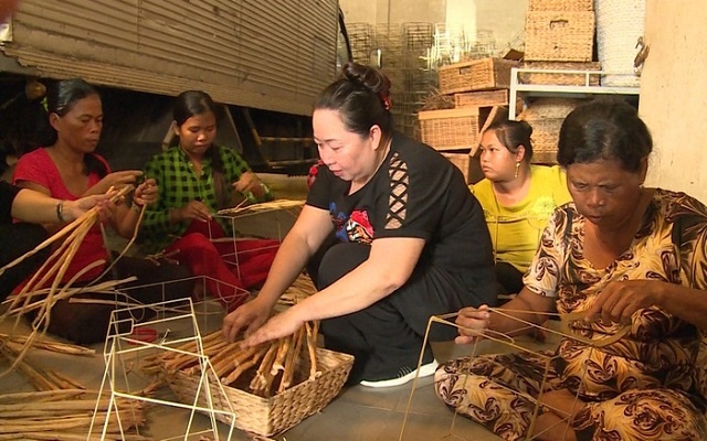 ngoc-bich-2-2084-1599732030.jpg