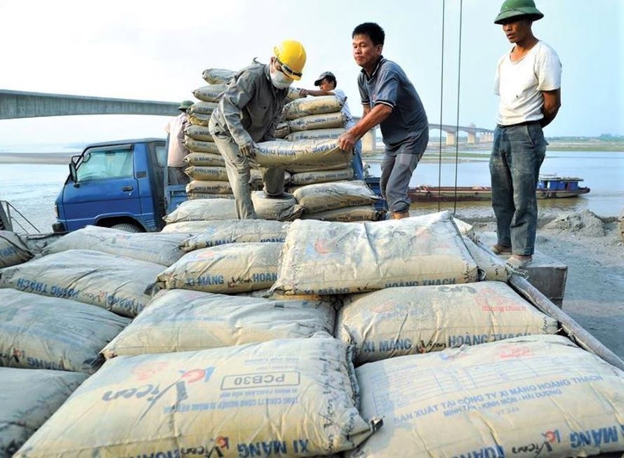 ‘Bão Covid-19' tàn phá các thị trường, xuất khẩu xi măng vẫn tăng gần 16%