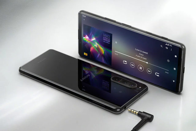 Sony ra mắt Xperia 5 II hướng đến người dùng chụp ảnh, quay video
