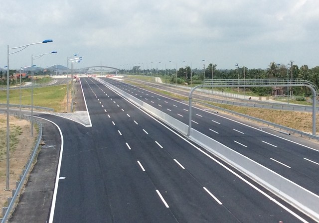 Đẩy nhanh giai đoạn 2 tuyến nối cao tốc Hà Nội - Hải Phòng với Cầu Giẽ - Ninh Bình